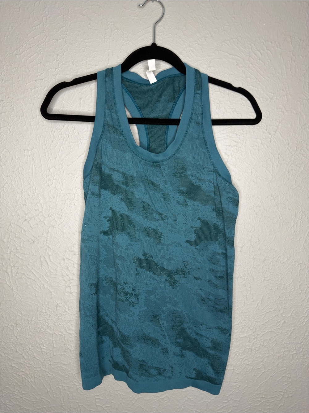 Athleta Teal Patterned Racerback Tank